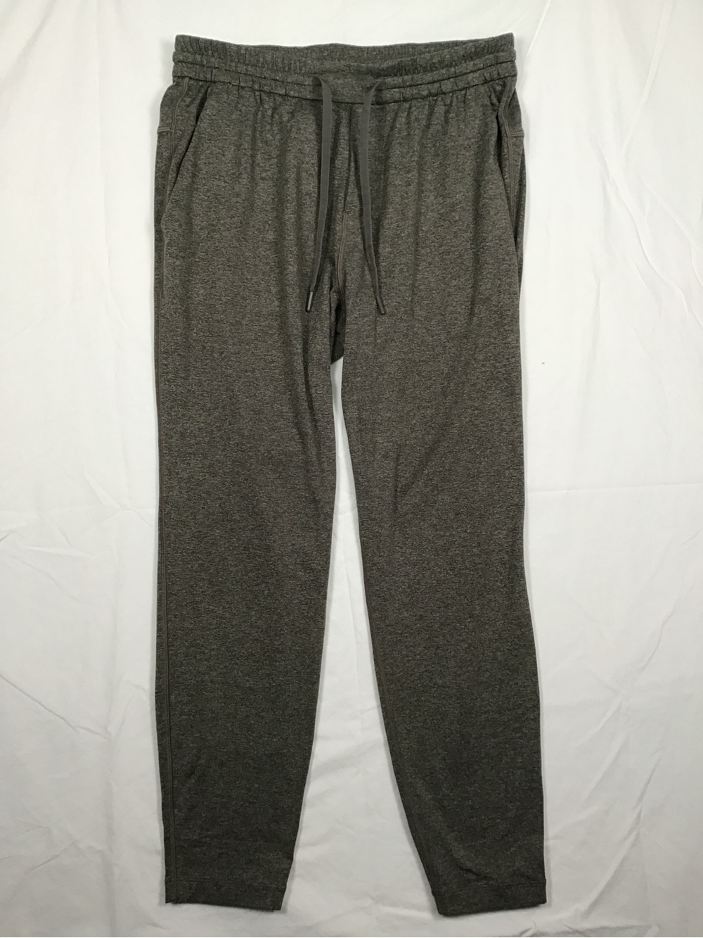 Lululemon Soft Jersey Tapered Pant medium